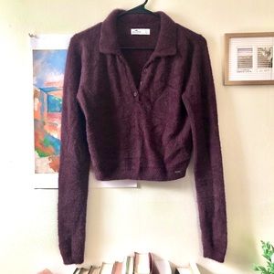 Maroon Hollister Cropped Sweater - Form fitting and Stretchy - Super Soft